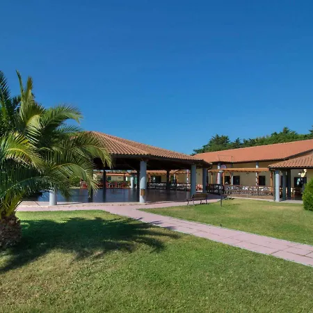Locazione Turistica Mare Verde.4 Vakantiehuis